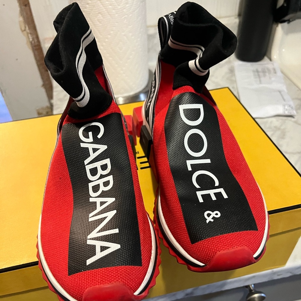 Dolce & Gabbana sneakers size 8 no box 9/10 condition